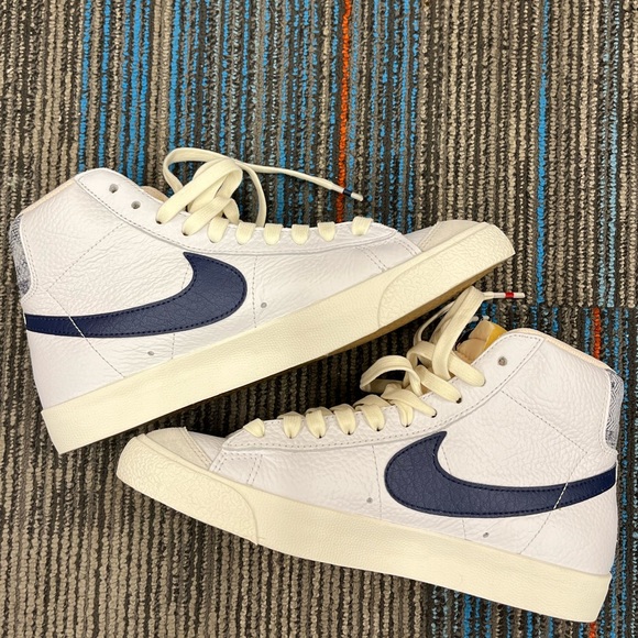 Nike Shoes - Nike Mid Blazers ‘77